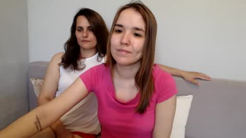 Snapshot of sweetharts69 chatting on May 2026 05:25:01 AM Alina and Mia online show from May 2026 05:25:01 AM