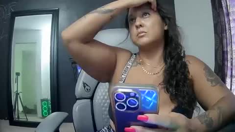 Tina online show from October 2025 12:55:01 AM