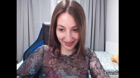 Snapshot of sweetheart_77 chatting on December 2024 11:51:01 PM Emma online show from December 2024 11:51:01 PM