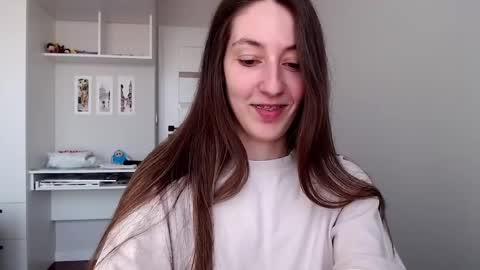 Emma  online show from May 2026 11:48:01 AM