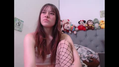 Snapshot of sweethoney22_ chatting on February 2025 04:11:02 PM Sabrina y Eliot online show from February 2025 04:11:02 PM