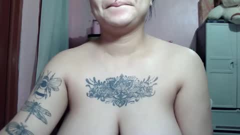 sweethotkisha online show from October 2025 01:24:02 AM