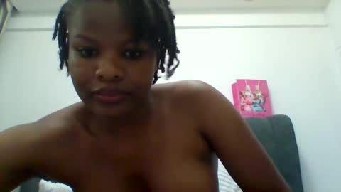 sweetie lee online show from March 2026 02:07:02 AM