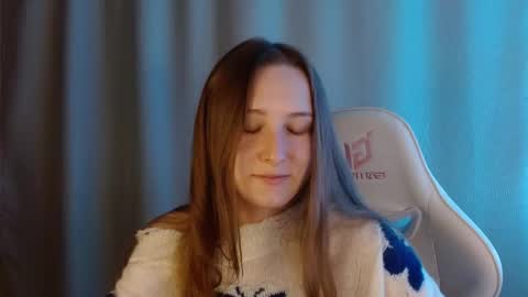 Snapshot of sweetie_lover chatting on February 2026 08:29:02 PM Annie online show from February 2026 08:29:02 PM