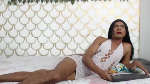 sweetiecarteer online show from April 2026 06:05:01 AM