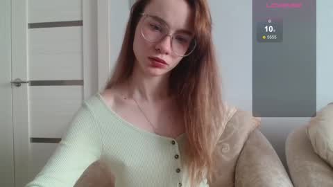 Snapshot of sweetiekris chatting on October 2025 09:07:01 AM sweetiekris online show from October 2025 09:07:01 AM