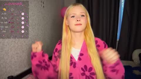 sweetie Lisa3 online show from December 2024 10:22:01 AM