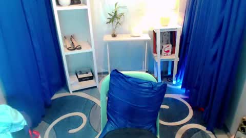 Snapshot of sweetladyapril chatting on June 2026 01:59:02 AM dessiree online show from June 2026 01:59:02 AM