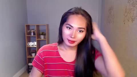 Snapshot of sweetladyboyx chatting on February 2025 11:09:01 PM   online show from February 2025 11:09:01 PM
