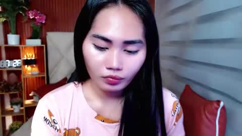   online show from December 2025 12:15:01 AM