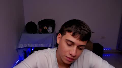 Lian online show from December 2024 05:15:02 AM