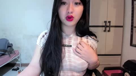 Zoe online show from February 2025 09:48:01 PM