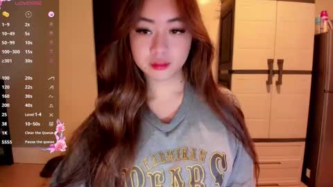 Zoe online show from May 2026 02:19:01 AM