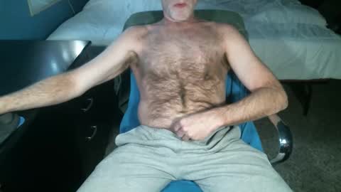 Michael online show from December 2025 06:38:02 PM