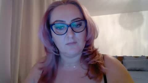 Snapshot of sweetmayacutie chatting on October 2025 10:05:01 AM sweetmaya online show from October 2025 10:05:01 AM