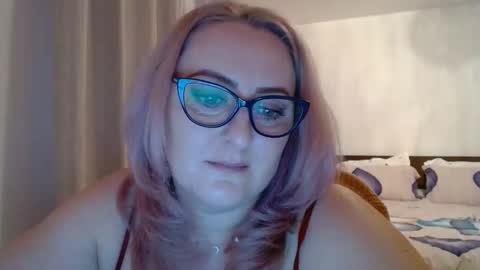 Snapshot of sweetmayacutie chatting on October 2025 02:24:02 PM sweetmaya online show from October 2025 02:24:02 PM