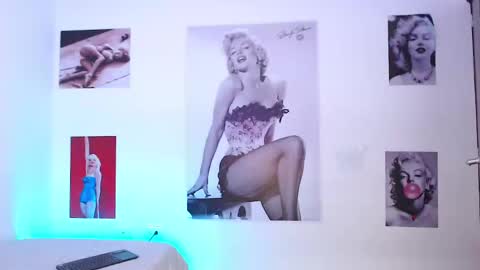 Snapshot of sweetmia_25 chatting on March 2025 04:07:02 PM MIA  online show from March 2025 04:07:02 PM