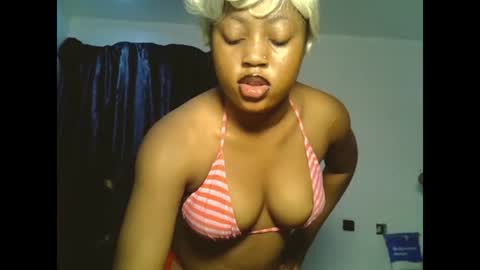 Snapshot of sweetmila9 chatting on July 2026 06:39:01 AM sweetmila9 online show from July 2026 06:39:01 AM