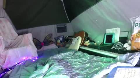 April online show from November 2025 01:49:01 AM