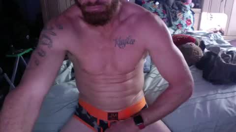 WeAim2PZzz online show from January 2025 06:17:01 PM