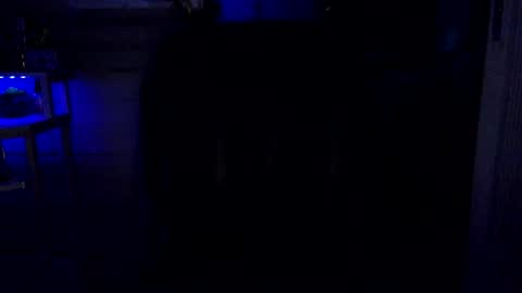 WeAim2PZzz online show from February 2025 11:01:02 AM