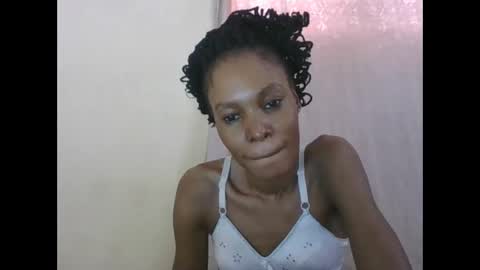 ESTHER online show from March 2026 07:35:02 AM