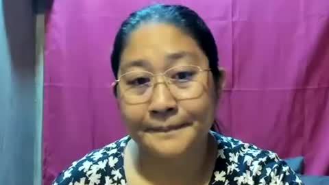 Snapshot of sweetpilipina88 chatting on December 2024 09:41:01 AM MIA online show from December 2024 09:41:01 AM