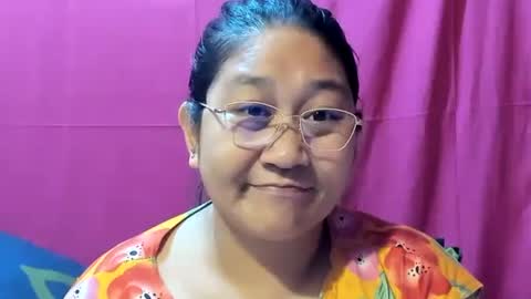 Snapshot of sweetpilipina88 chatting on January 2025 11:09:02 AM MIA online show from January 2025 11:09:02 AM