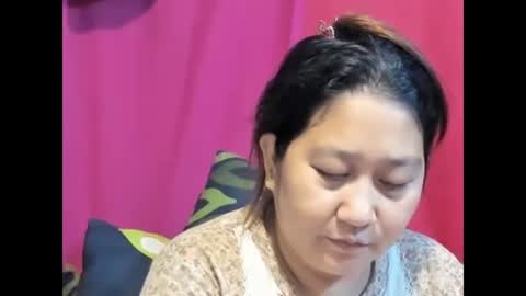 Snapshot of sweetpilipina88 chatting on February 2025 11:02:02 AM MIA online show from February 2025 11:02:02 AM