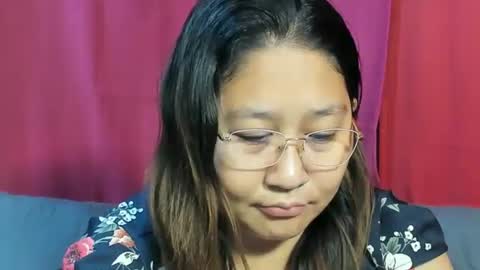 Snapshot of sweetpilipina88 chatting on February 2025 08:06:02 AM MIA online show from February 2025 08:06:02 AM