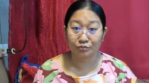 Snapshot of sweetpilipina88 chatting on February 2026 09:53:01 PM MIA online show from February 2026 09:53:01 PM