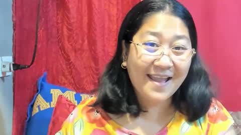 Snapshot of sweetpilipina88 chatting on February 2026 10:08:02 PM MIA online show from February 2026 10:08:02 PM