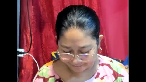 Snapshot of sweetpilipina88 chatting on May 2026 02:07:02 AM MIA online show from May 2026 02:07:02 AM
