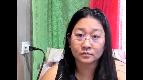Snapshot of sweetpilipina88 chatting on June 2026 12:50:02 AM MIA online show from June 2026 12:50:02 AM