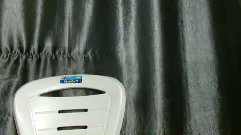 slim ivy online show from April 2026 03:47:01 AM