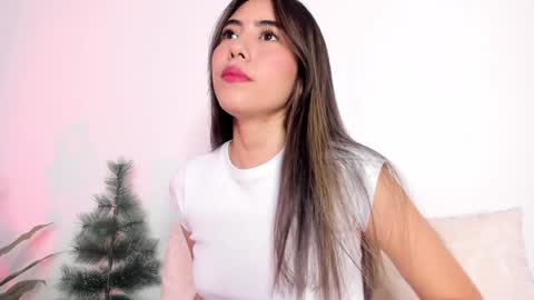 Snapshot of sweetpussyhot_ chatting on December 2024 09:43:02 AM Hello Welcome Im here from WEDNESDAY to SUNDAY 430am to  830am and 3  to 7  timeMONDAY and TUESDAY i rest online show from December 2024 09:43:02 AM