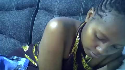 queen online show from November 2025 06:56:02 AM