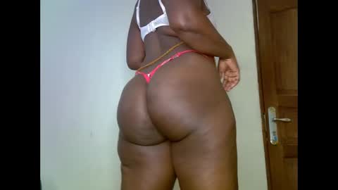 sweetrenne online show from February 2025 09:45:02 AM