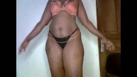 sweetrenne online show from February 2025 04:39:02 AM