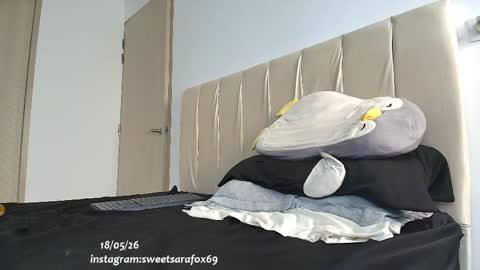 Snapshot of sweetsarafoxxx chatting on May 2026 01:56:01 AM Sara Sofia Libra online show from May 2026 01:56:01 AM