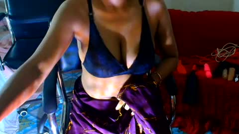 Snapshot of sweetsour18 chatting on July 2026 09:21:02 PM SweetSour online show from July 2026 09:21:02 PM