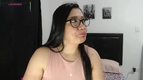Snapshot of sweetstormi chatting on May 2026 07:46:02 AM Stormi online show from May 2026 07:46:02 AM