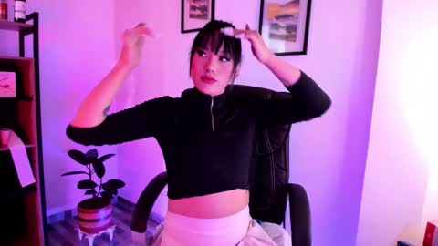 Snapshot of sweett_lust chatting on January 2026 04:07:02 AM sweett_lust online show from January 2026 04:07:02 AM