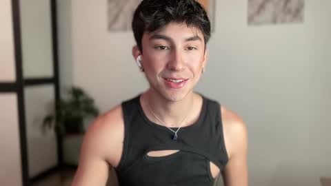 Andy  online show from April 2026 12:42:01 AM