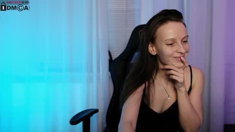 Leila and Alex online show from January 2025 09:16:01 PM