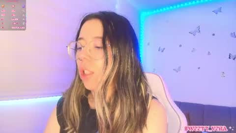 Snapshot of sweettvera_ chatting on June 2026 01:35:02 PM Veronica Independent Model online show from June 2026 01:35:02 PM