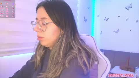 Snapshot of sweettvera_ chatting on July 2026 01:17:01 PM Veronica Independent Model online show from July 2026 01:17:01 PM