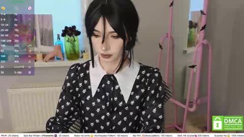 Snapshot of sweetuniporn chatting on February 2026 06:14:02 AM Elis a little vacation Ill be here Saturday my schedules in bio online show from February 2026 06:14:02 AM