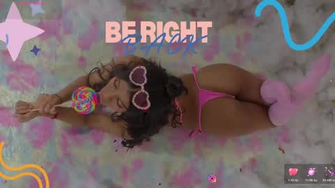 Snapshot of sweetviolet___ chatting on April 2026 12:10:02 PM sweetviolet___ online show from April 2026 12:10:02 PM