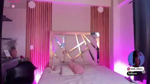 sweetviolet___ online show from July 2026 11:48:01 AM